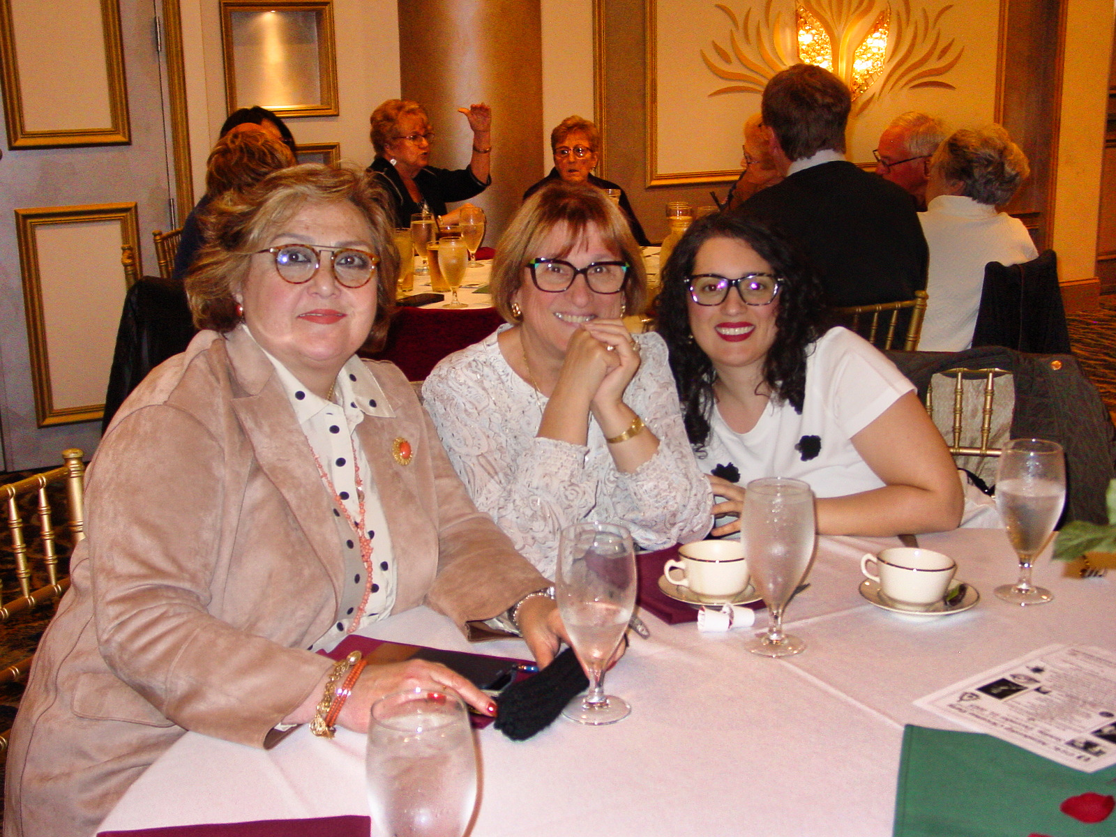 ./Gallery/2025 Legends Live Dinner Show/DSC00541.jpg